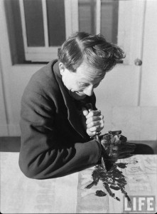 An actor cuts off his hand. Photograph by Hans Wild, 1947.