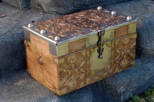 Daenerys' chest of dragon eggs